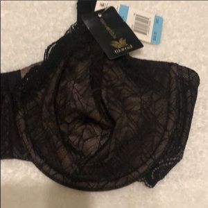 Wacoal black lace bra